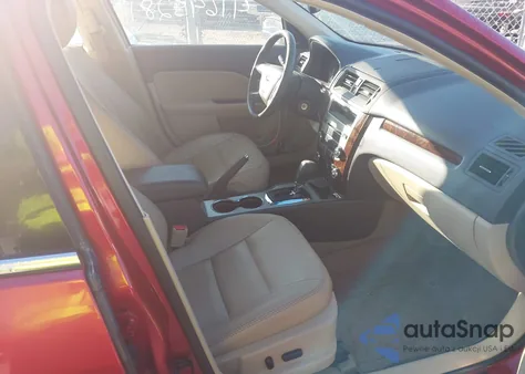 2011 Ford Fusion from USA, damaged, VIN 3FAHP0CG1BR158640